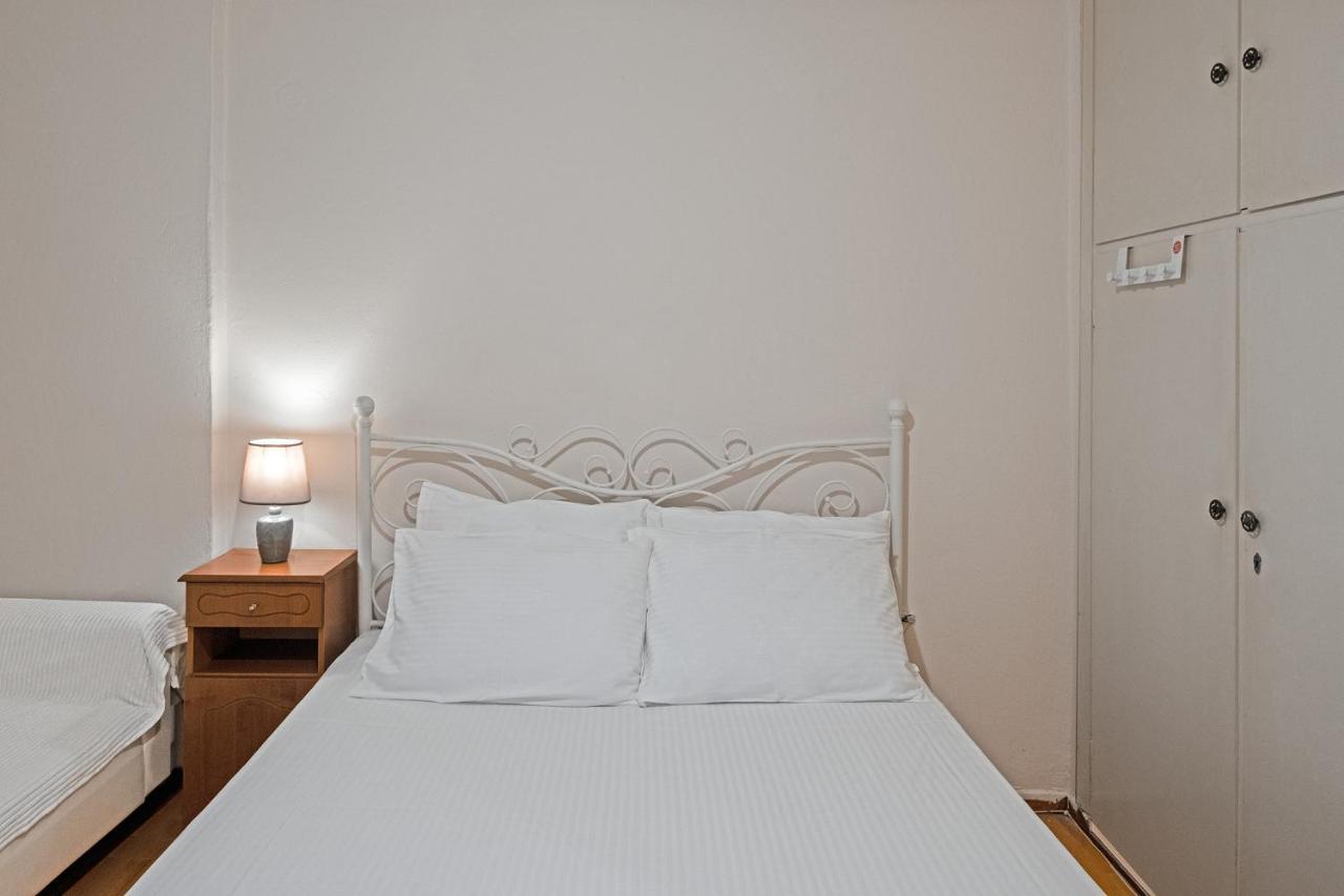 Serenity & Cozy Apartment Каламата Экстерьер фото