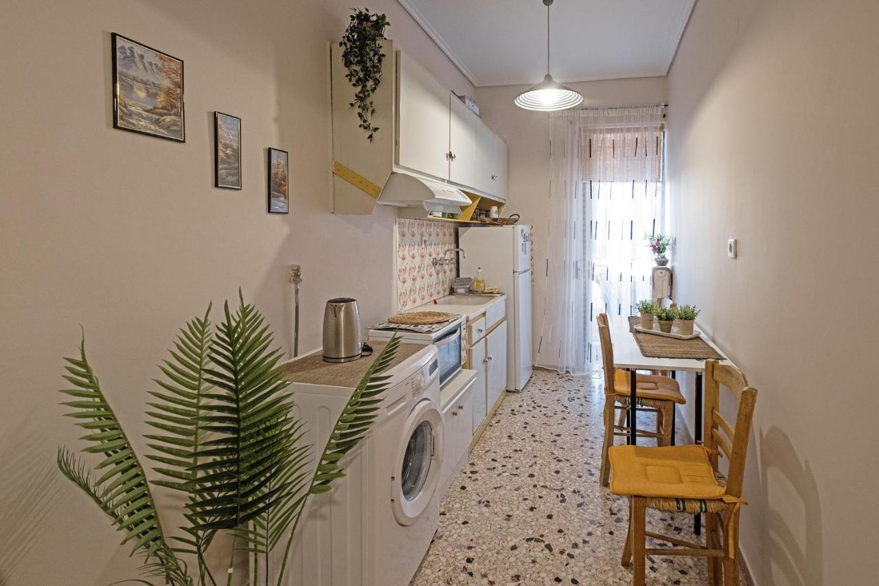 Serenity & Cozy Apartment Каламата Экстерьер фото